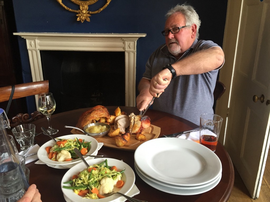 Have you tried our carve your own Sunday Roast? The Bank House King
